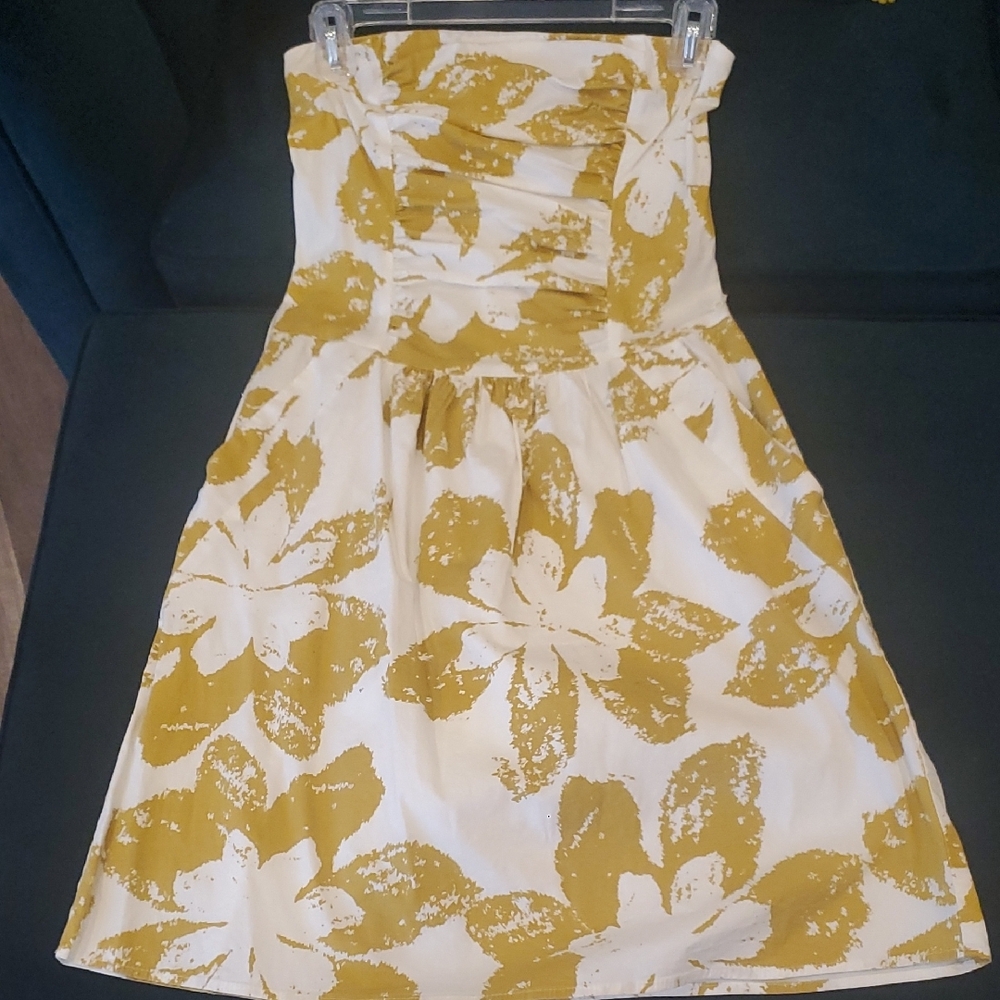 Ruby Rox Cream and White Sweetheart Sundress